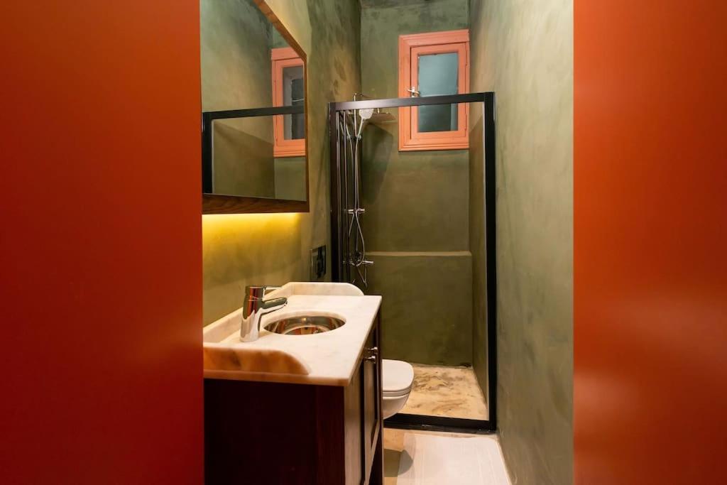 Penelope's Loft - Just Renovated 5br In Centre İstanbul