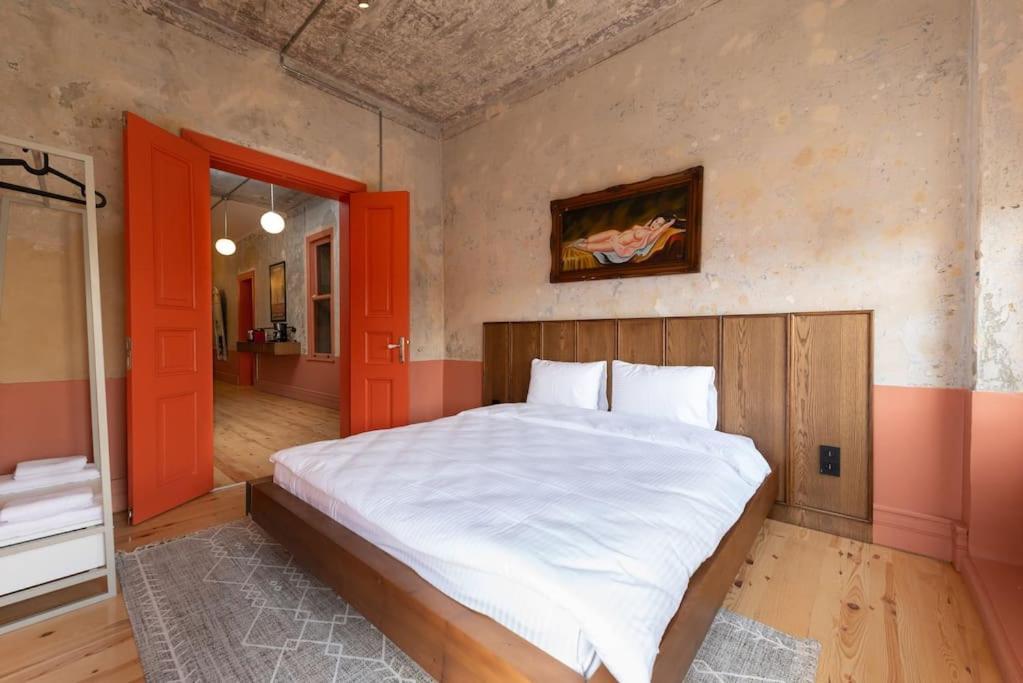 Daire Penelope's Loft - Just Renovated 5br In Centre İstanbul