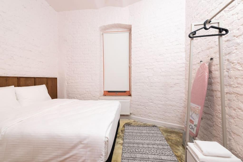 Penelope's Loft - Just Renovated 5br In Centre Daire İstanbul